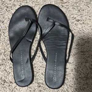 LC Lauren Conrad Black Minimalist Sandals